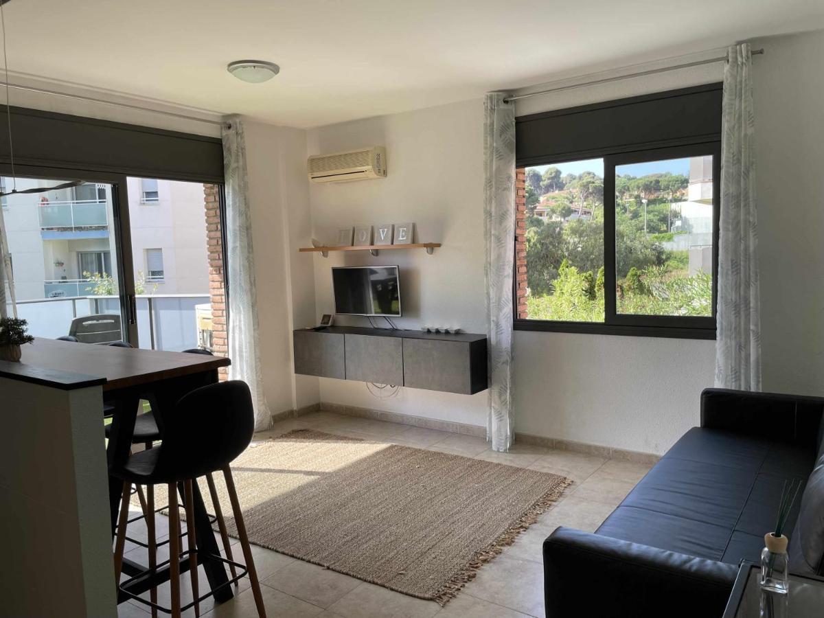 Solàrium con terraza a 5 minutos de la playa recientemente renovado Girona Exterior foto